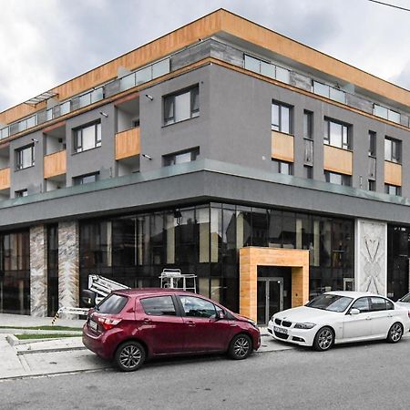 Modern Apartment in a Quiet Area Cluj-Napoca Exterior foto
